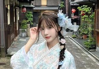 51吃瓜爆料官网：苹果版全新体验，吃瓜从未如此简单
