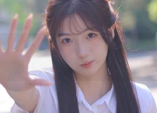 91吃瓜视频为你提供免费精彩瞬间，跟踪明星动态从未如此简单！