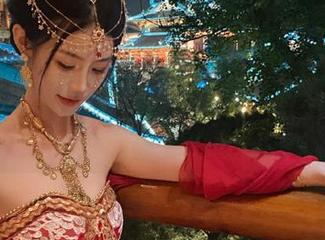 hlw网站为你带来最全的娱乐八卦，让你轻松享受吃瓜时光