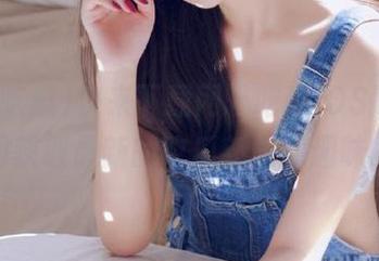 快来下载网曝吃瓜iOS版，第一时间获取最新的吃瓜新闻和趣味八卦！
